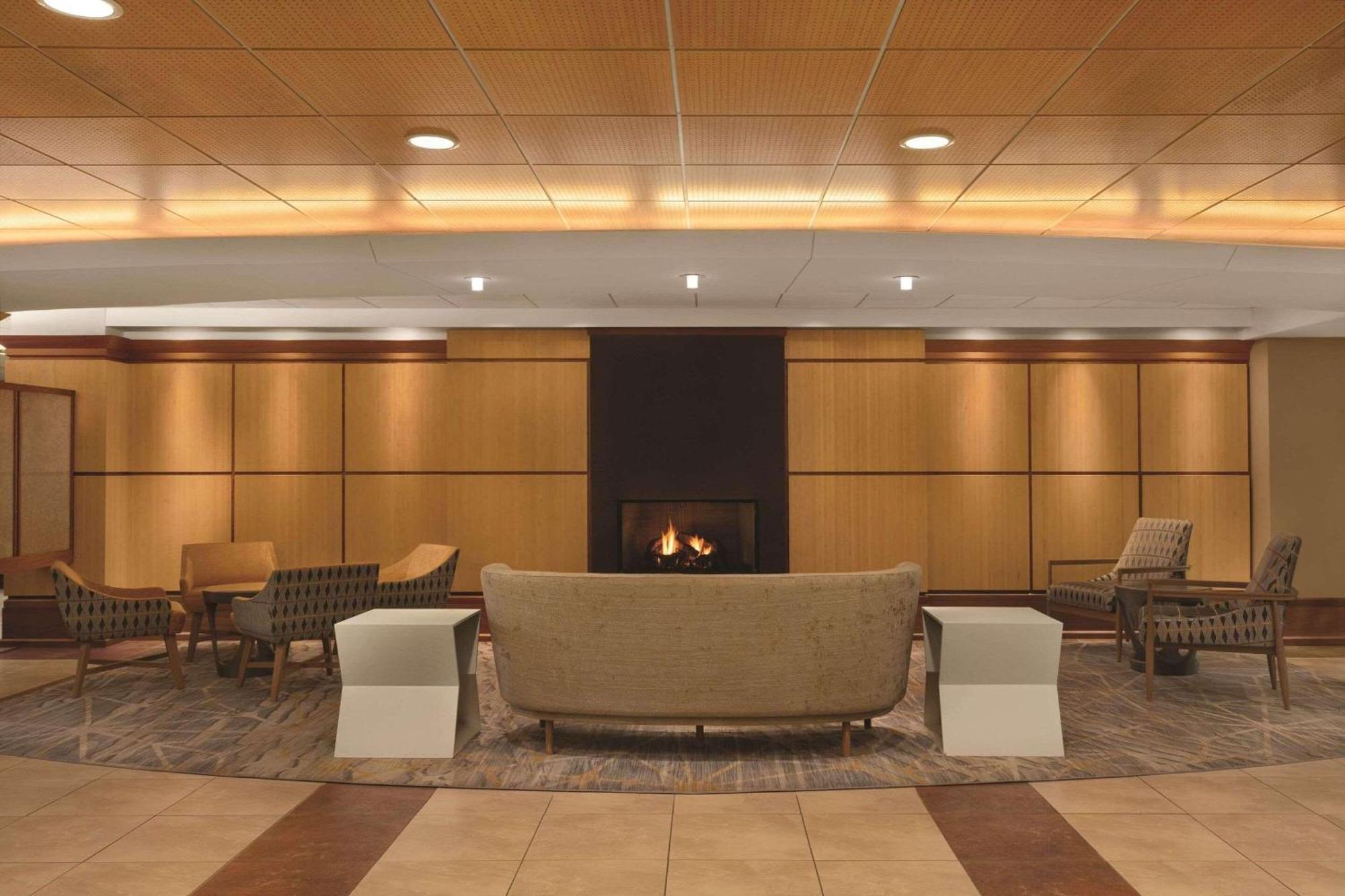 Radisson Hotel Providence Airport Warwick Extérieur photo